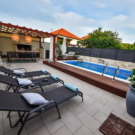 Teuta Zadarvillas Zadar